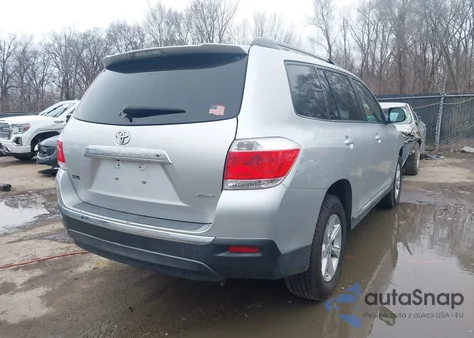 2011 Toyota Highlander Se V6 from USA, damaged, VIN 5TDBK3EH3BS071583